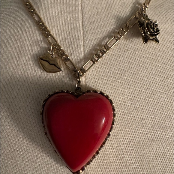 Betsey Johnson Red and Gold Heart Pendant Necklace - Picture 2 of 3